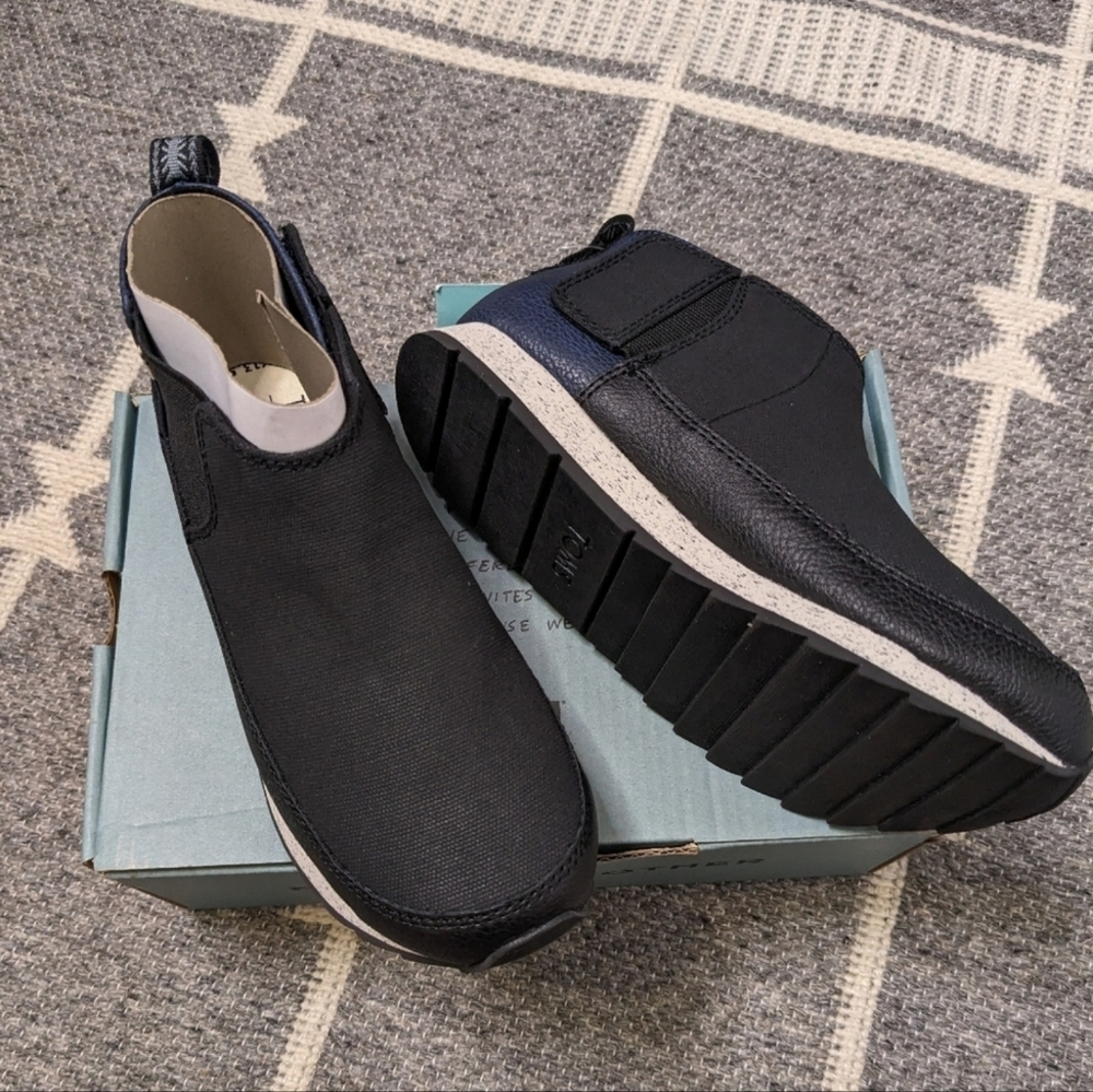 Toms Sydney Canvas Boots